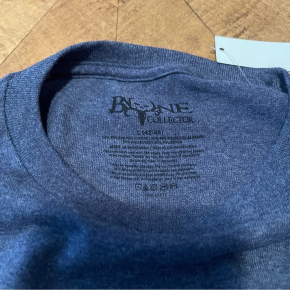 Blue Long Sleeve Tee with Skull Graphic Design - Picture 5 of 9